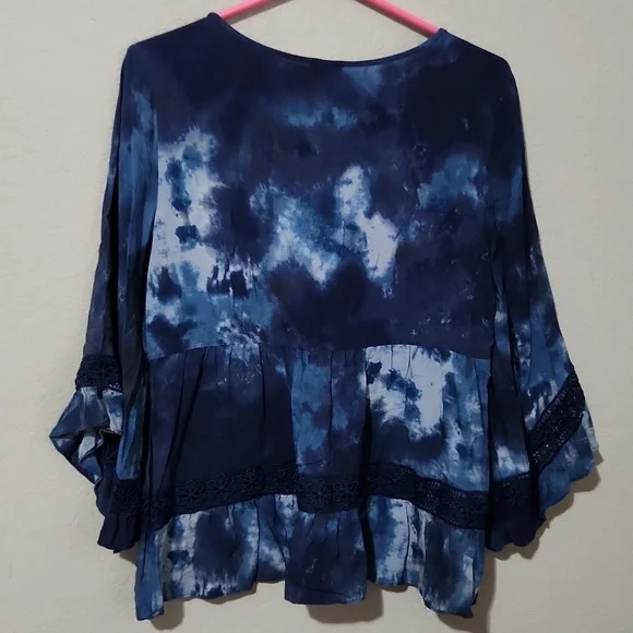 Cupio Blouse Womens Medium tye die blue Crochet Lace Fairy Boho Grunge Bell - Picture 5 of 14